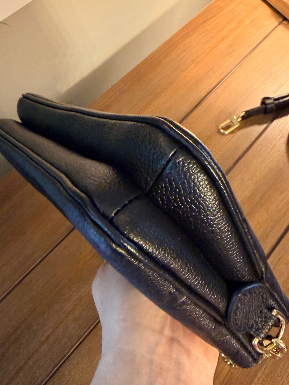 Louis Vuitton Pochette Liv - black empreinte - Picture 3 of 12